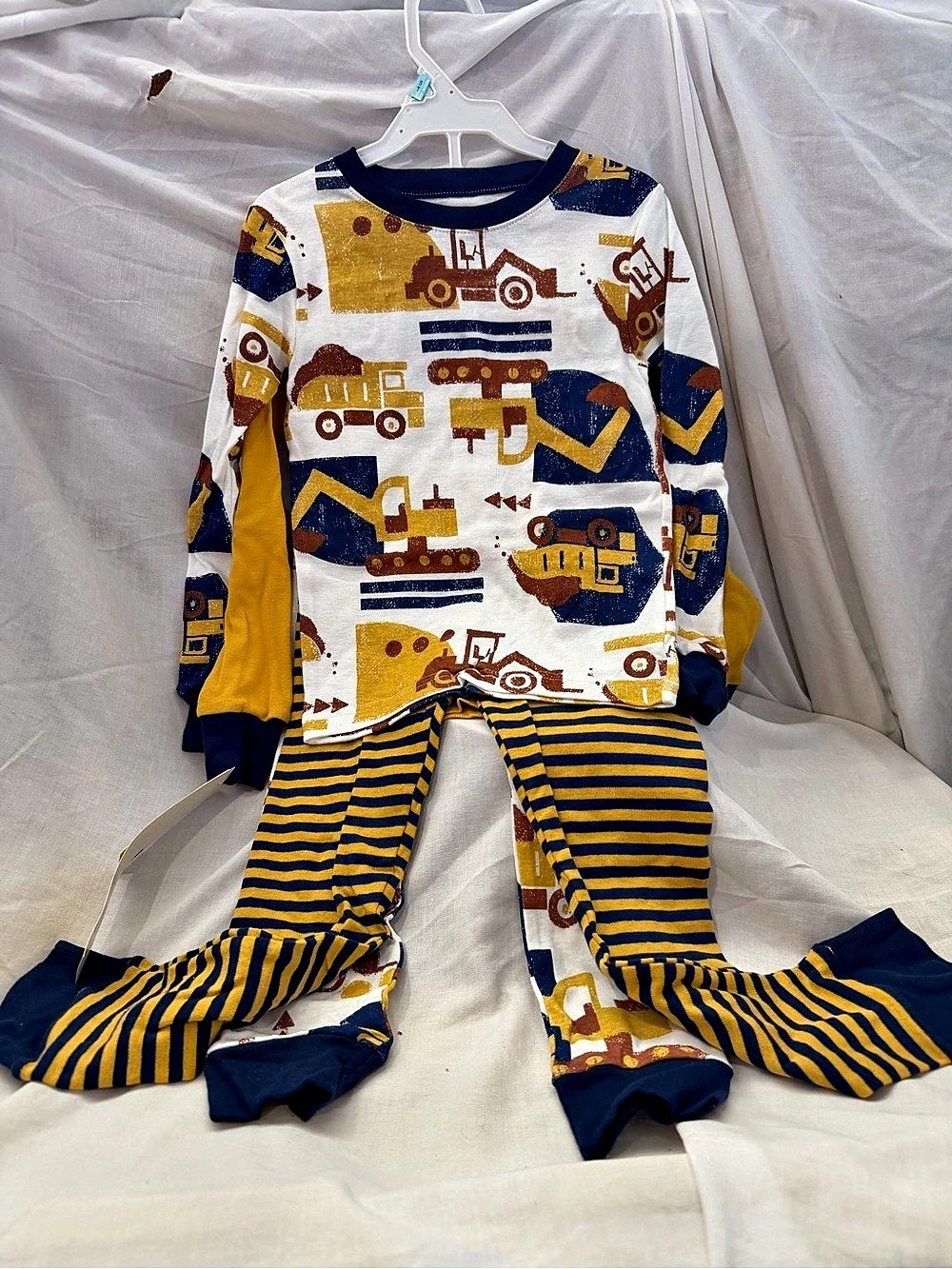 Carter's Boys Pajama Set Animal Print Yellow & Blue Size 5T NWT